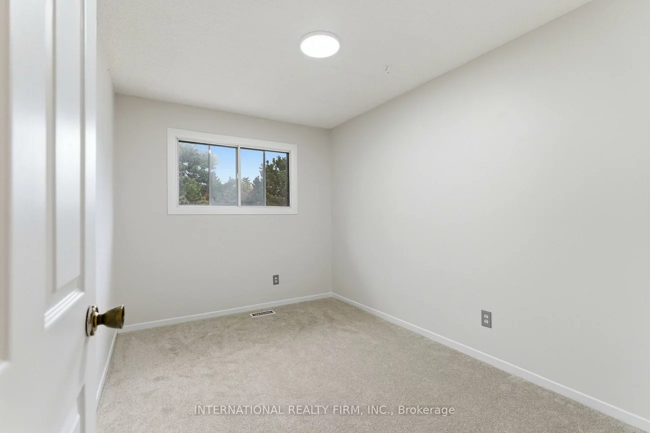 114, Foster, Brampton North, Brampton