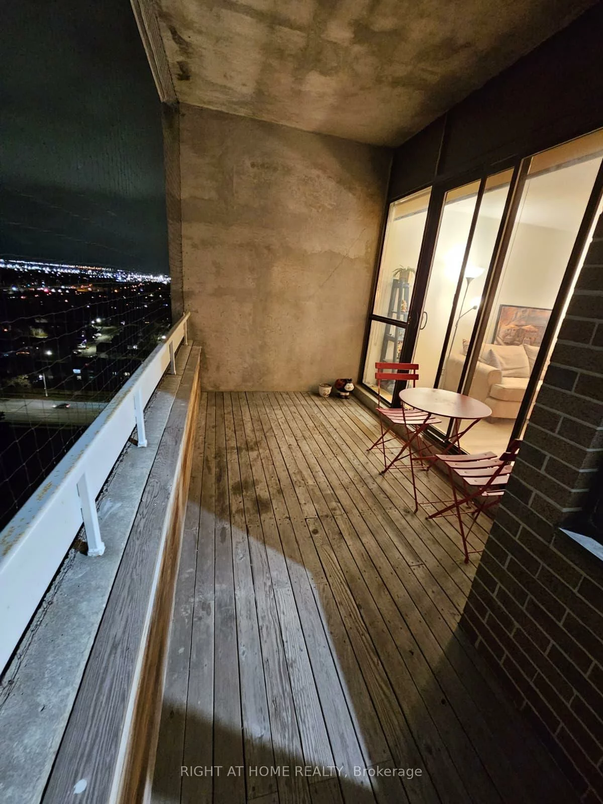25, Kensington, Queen Street Corridor, Brampton
