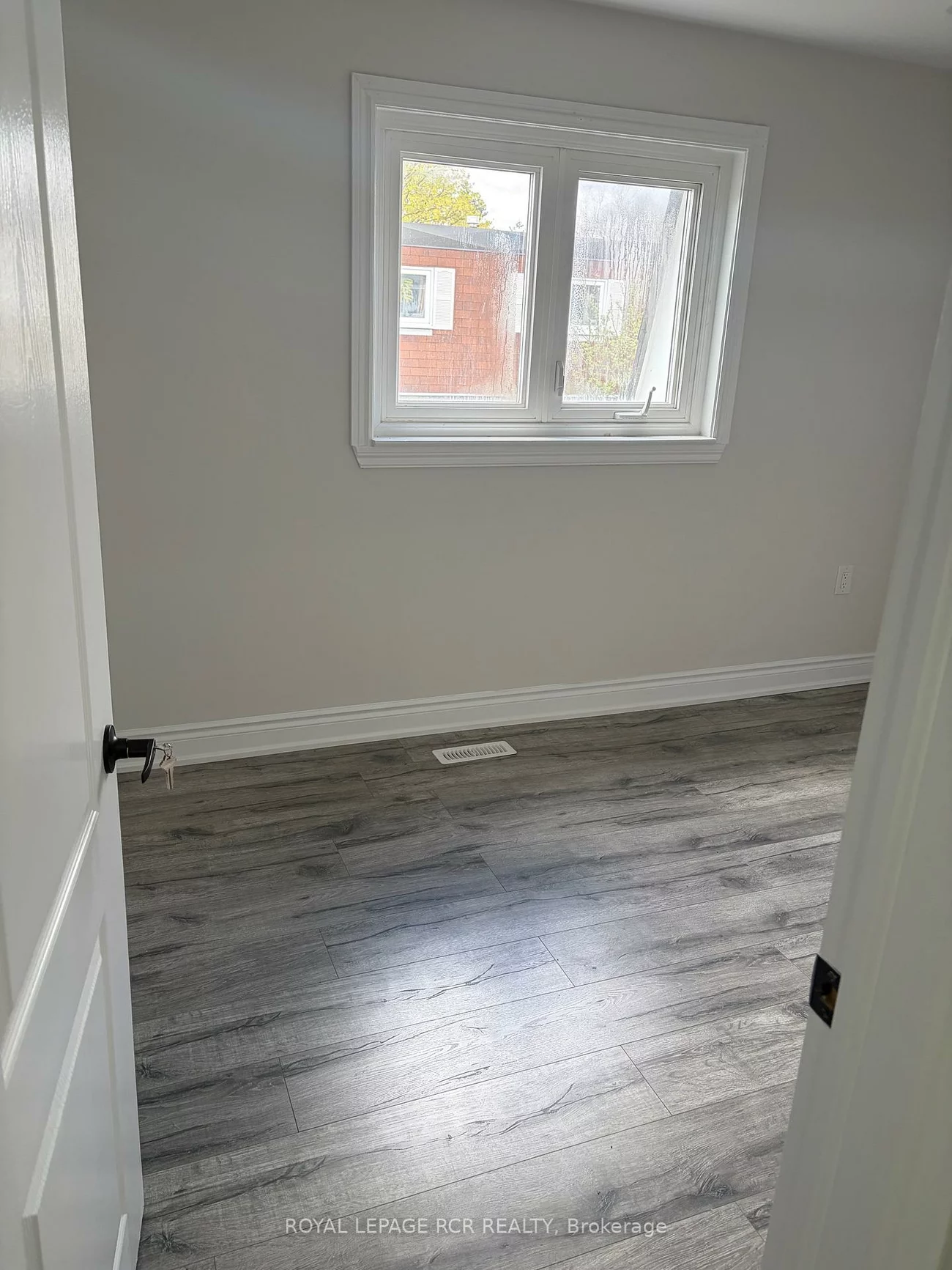 41, Town House, Brampton East, Brampton