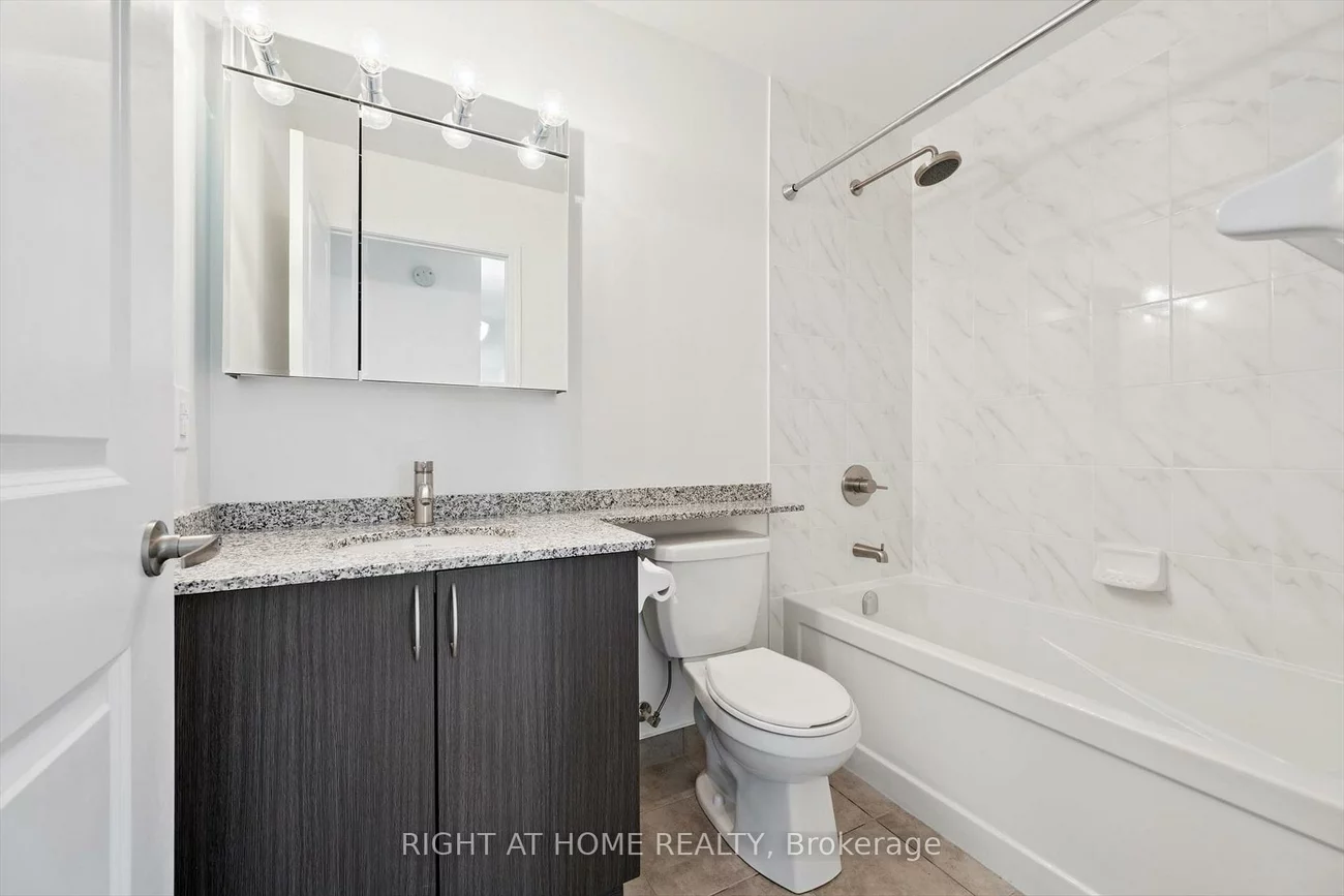 50, Via Rosedale, Sandringham-Wellington, Brampton