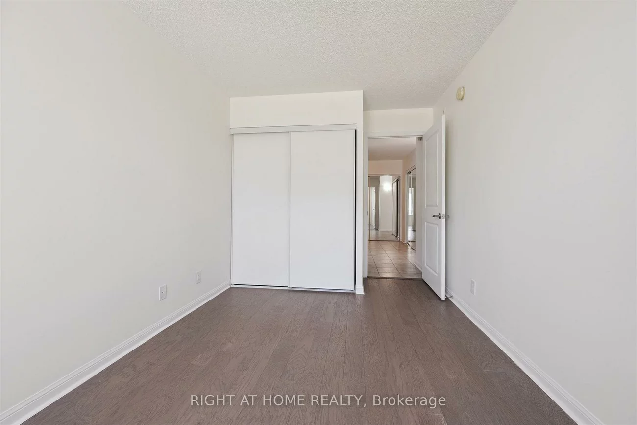50, Via Rosedale, Sandringham-Wellington, Brampton