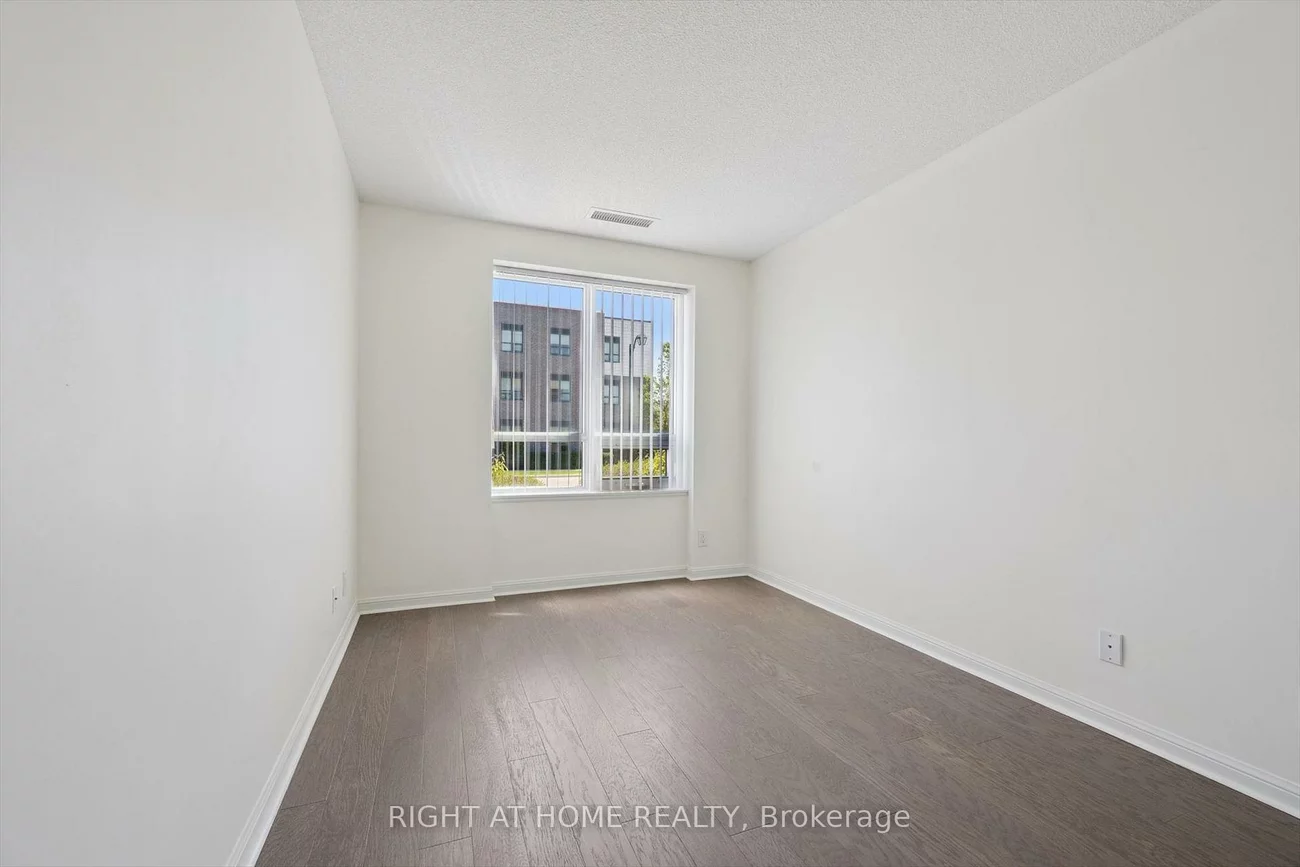 50, Via Rosedale, Sandringham-Wellington, Brampton