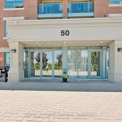 50, Via Rosedale, Sandringham-Wellington, Brampton