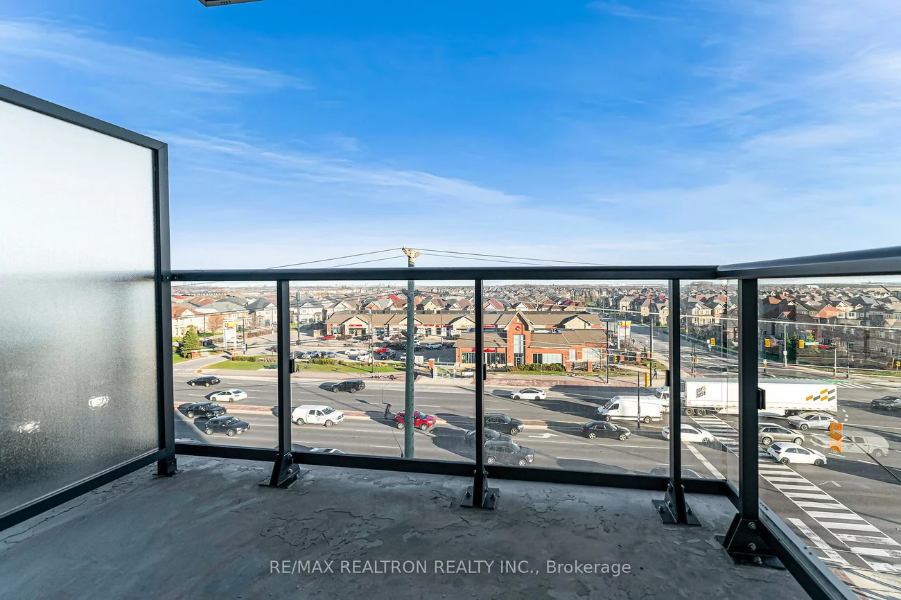 10, Lagerfeld, Northwest Brampton, Brampton