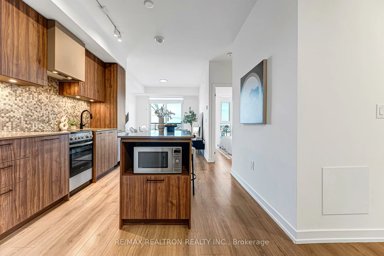 10, Lagerfeld, Northwest Brampton, Brampton