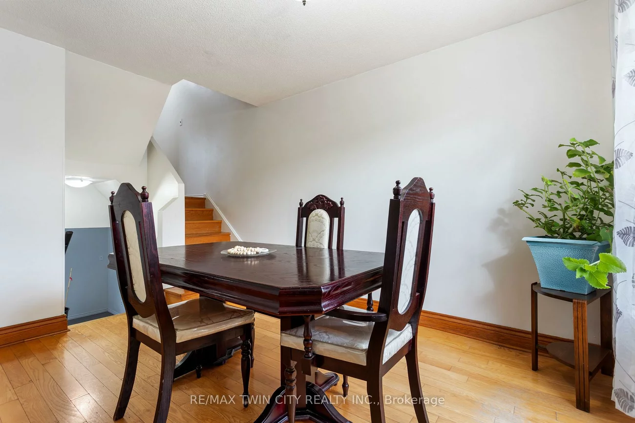 7, Eden Park, Southgate, Brampton