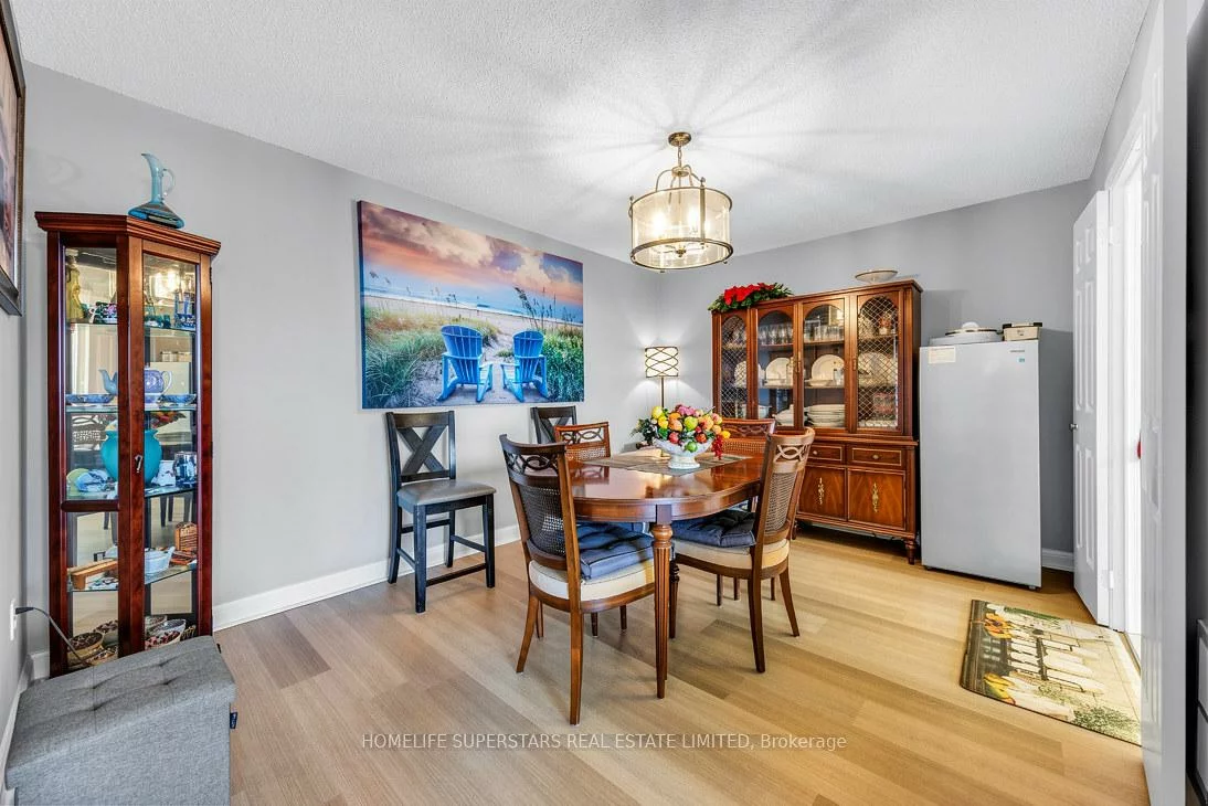 24, Hanover, Queen Street Corridor, Brampton