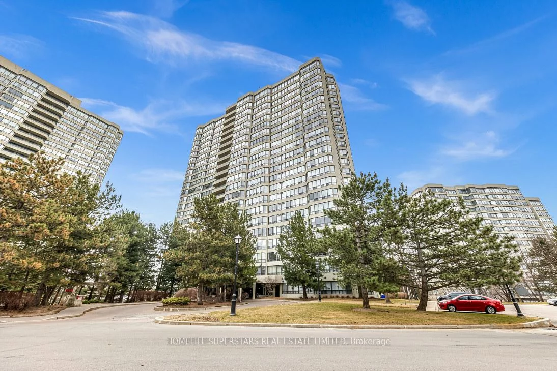 24, Hanover, Queen Street Corridor, Brampton
