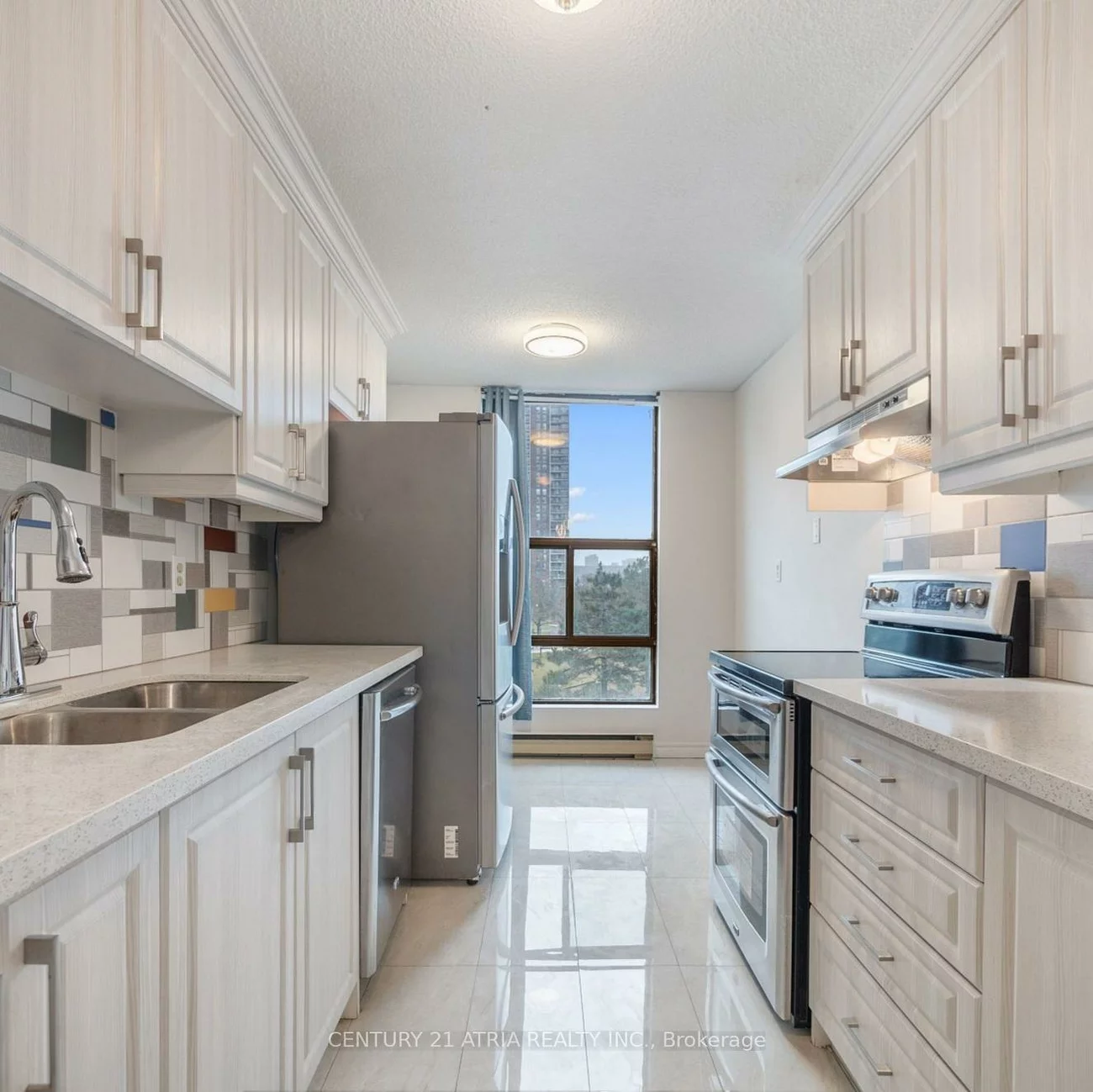 17, Knightsbridge, Queen Street Corridor, Brampton