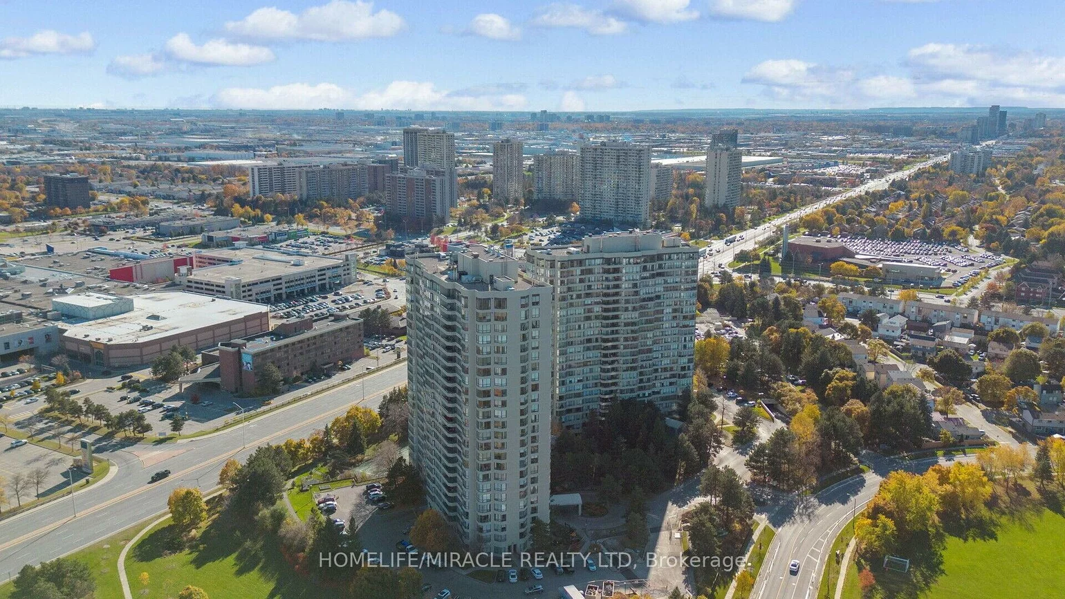 22, Hanover, Queen Street Corridor, Brampton