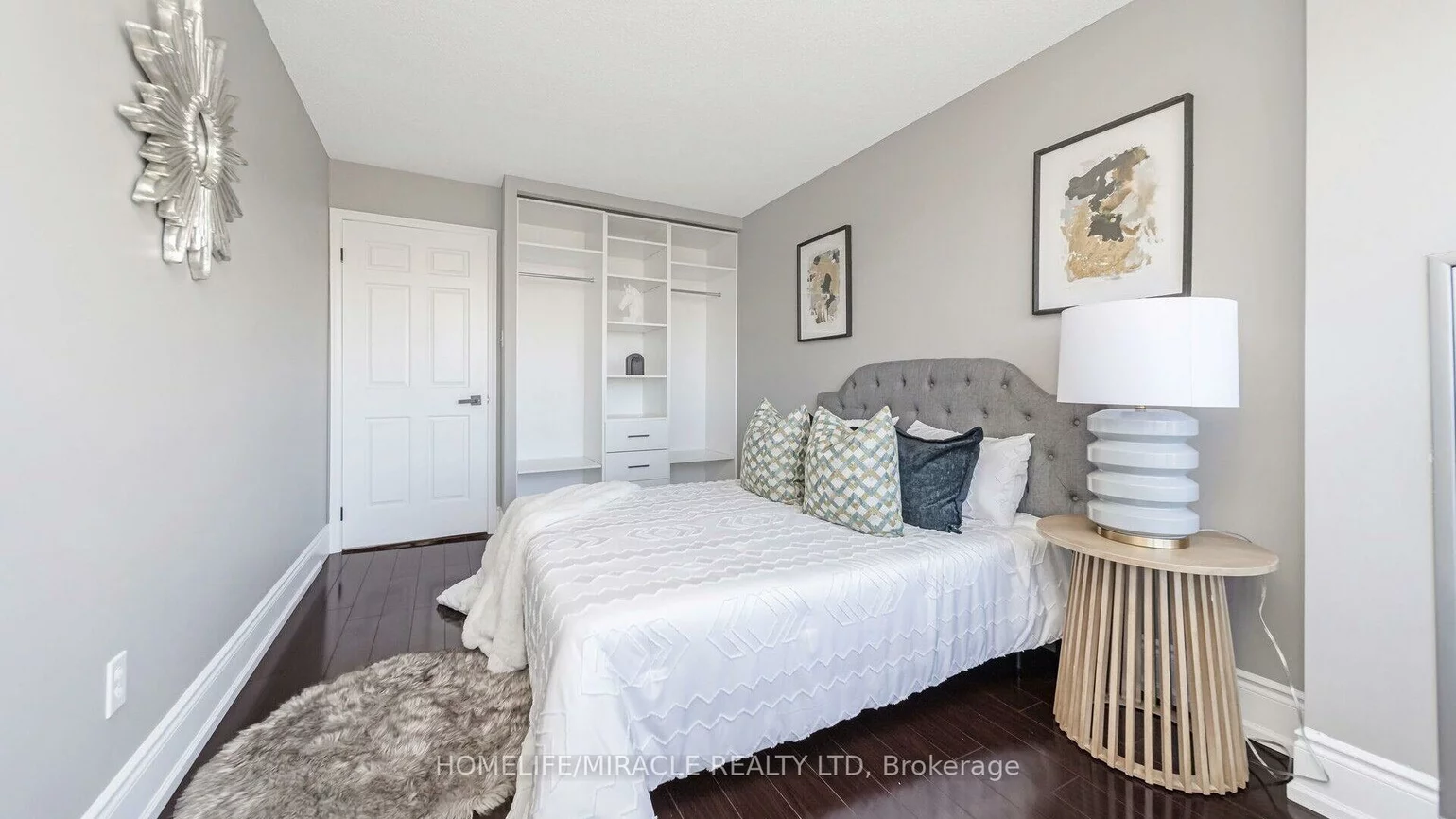 22, Hanover, Queen Street Corridor, Brampton
