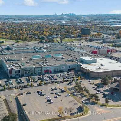 22, Hanover, Queen Street Corridor, Brampton