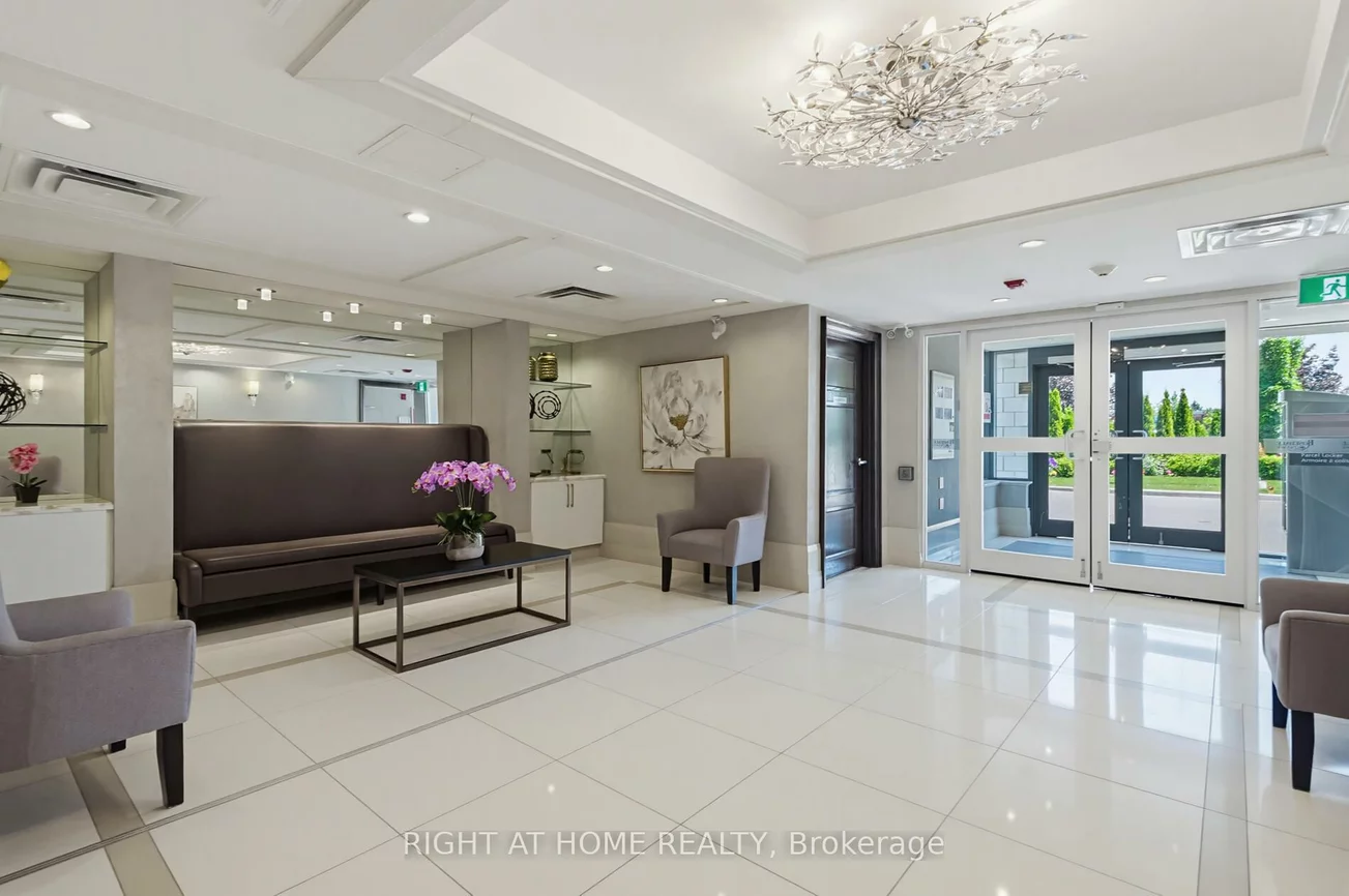 40, Via Rosedale, Sandringham-Wellington, Brampton