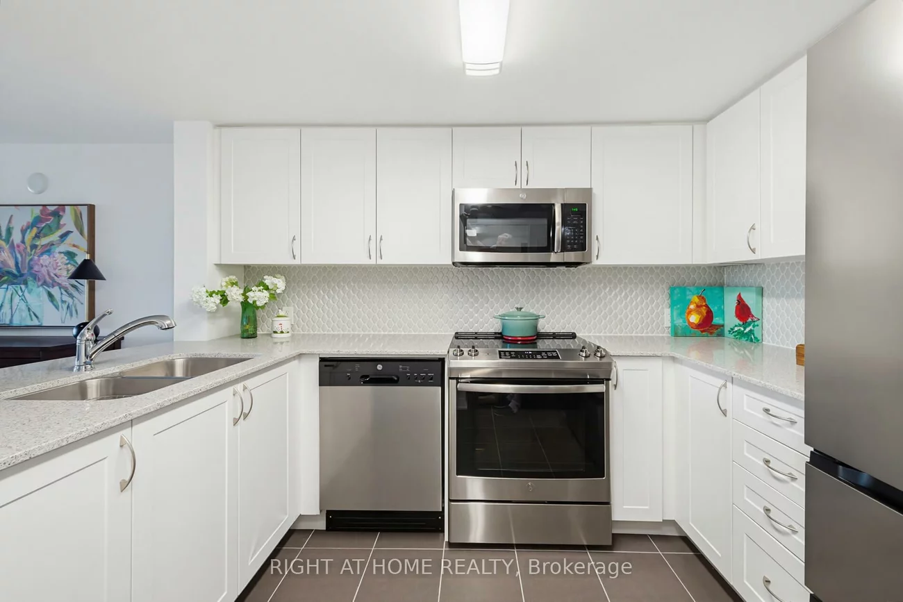 40, Via Rosedale, Sandringham-Wellington, Brampton