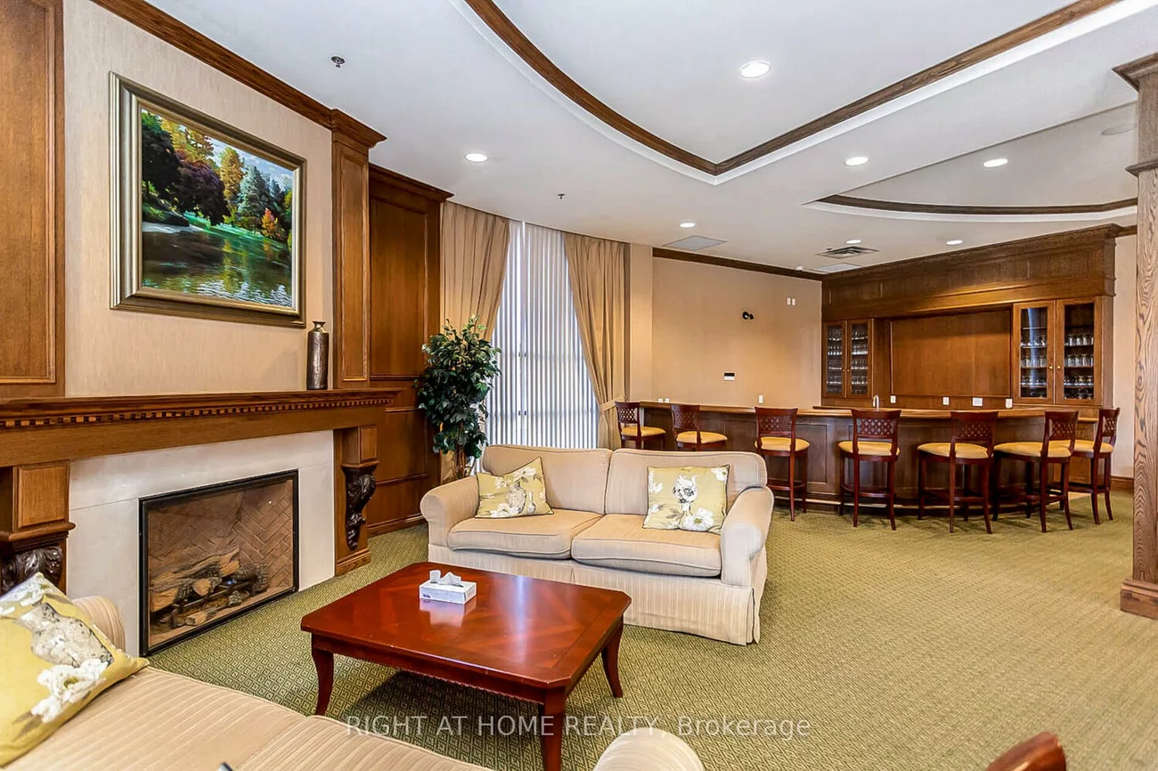 40, Via Rosedale, Sandringham-Wellington, Brampton