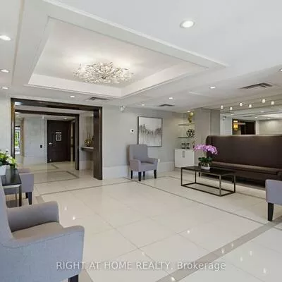 40, Via Rosedale, Sandringham-Wellington, Brampton