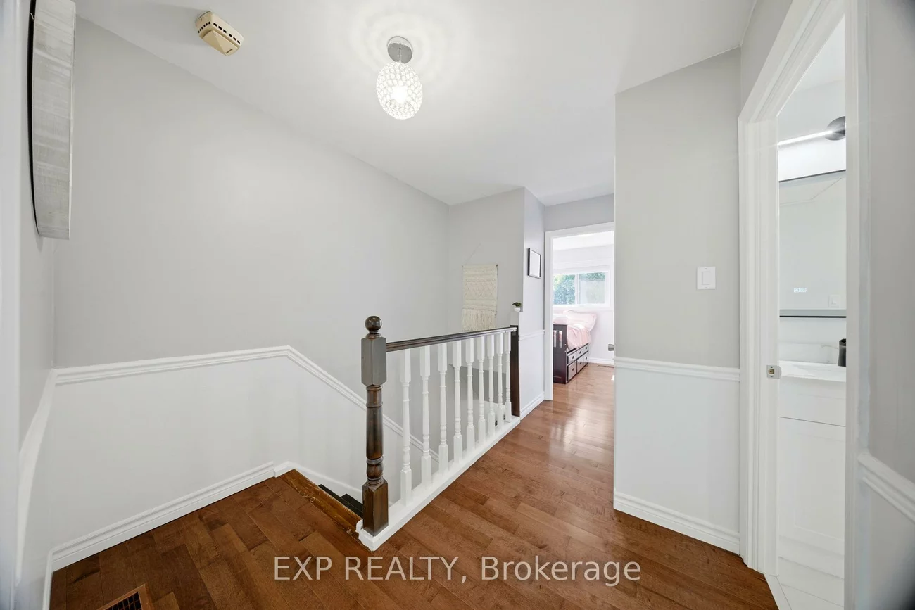 33, Tara Park, Brampton North, Brampton