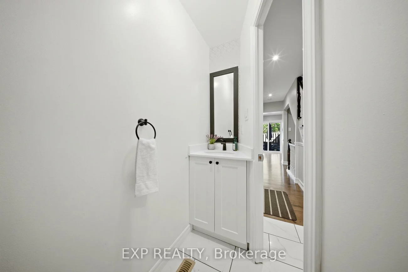 33, Tara Park, Brampton North, Brampton