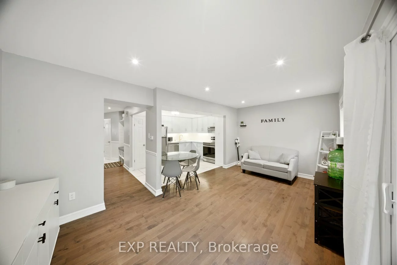 33, Tara Park, Brampton North, Brampton