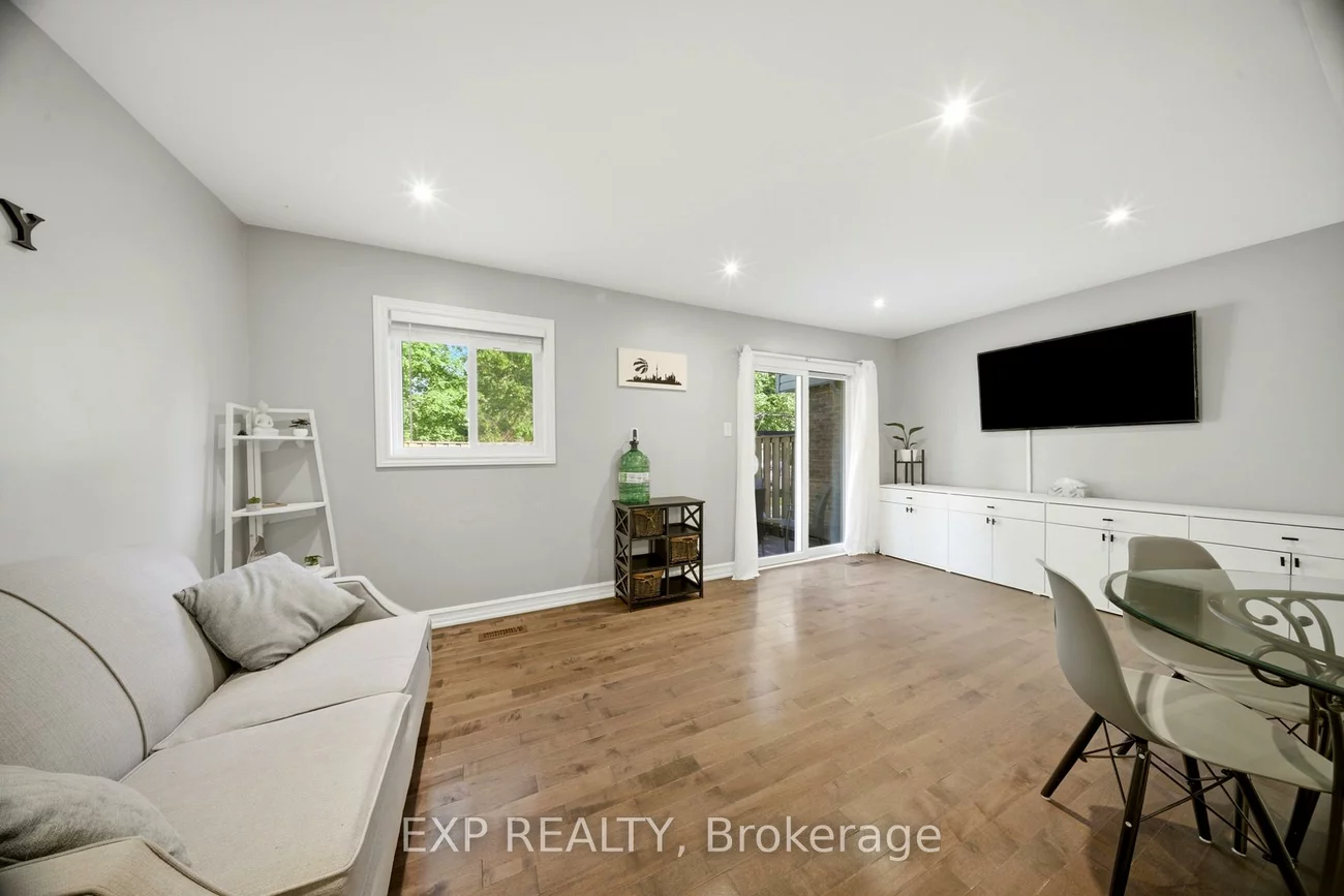 33, Tara Park, Brampton North, Brampton