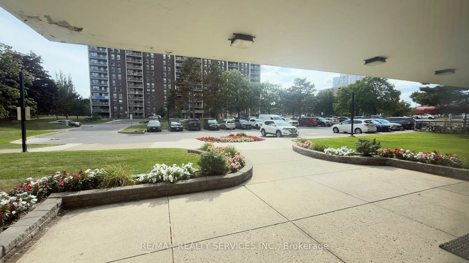 4, Kings Cross, Queen Street Corridor, Brampton
