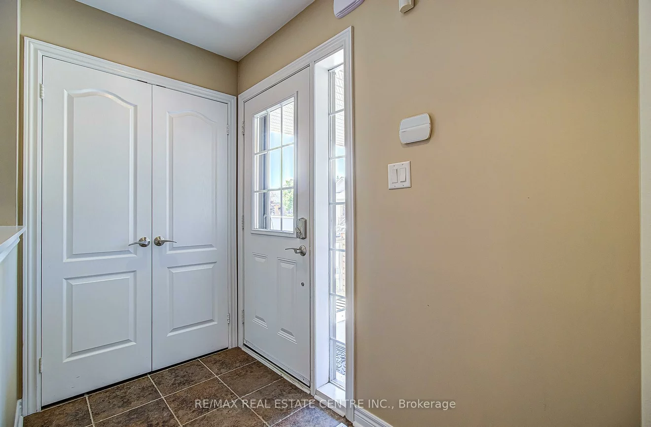 11, Fairvalley, Sandringham-Wellington, Brampton