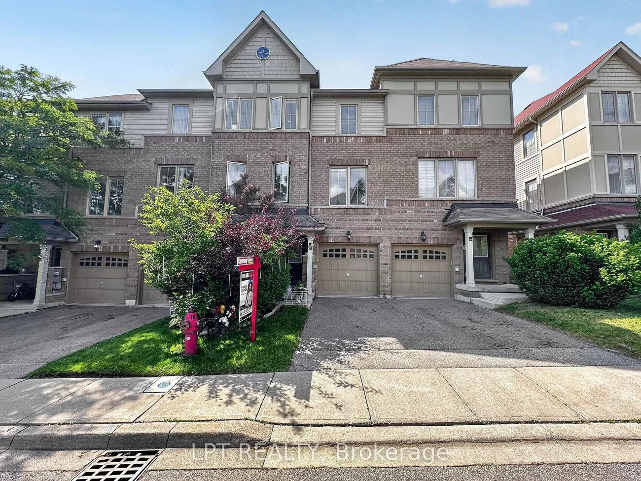 44, Cedar Lake, Bram West, Brampton