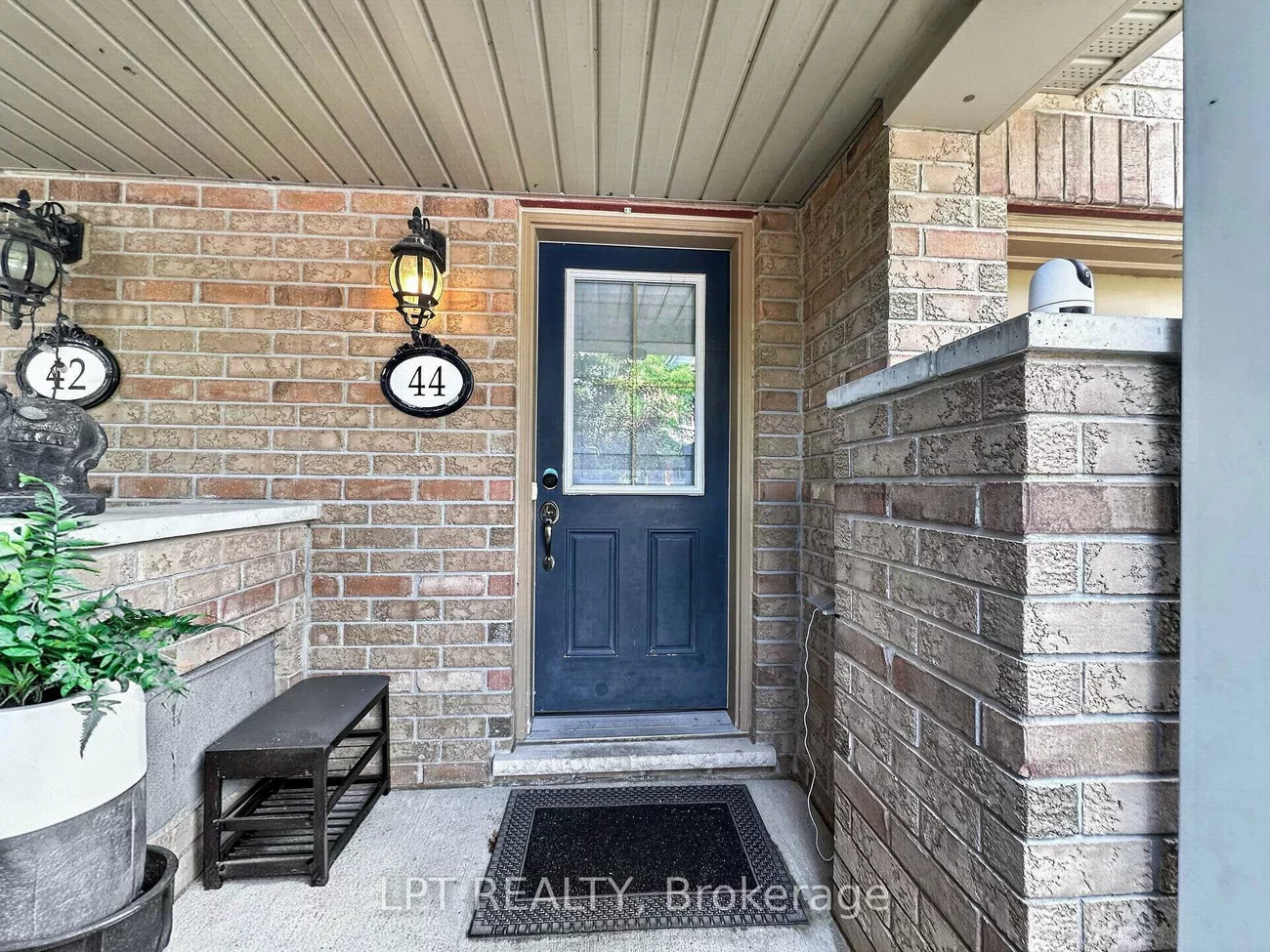 44, Cedar Lake, Bram West, Brampton