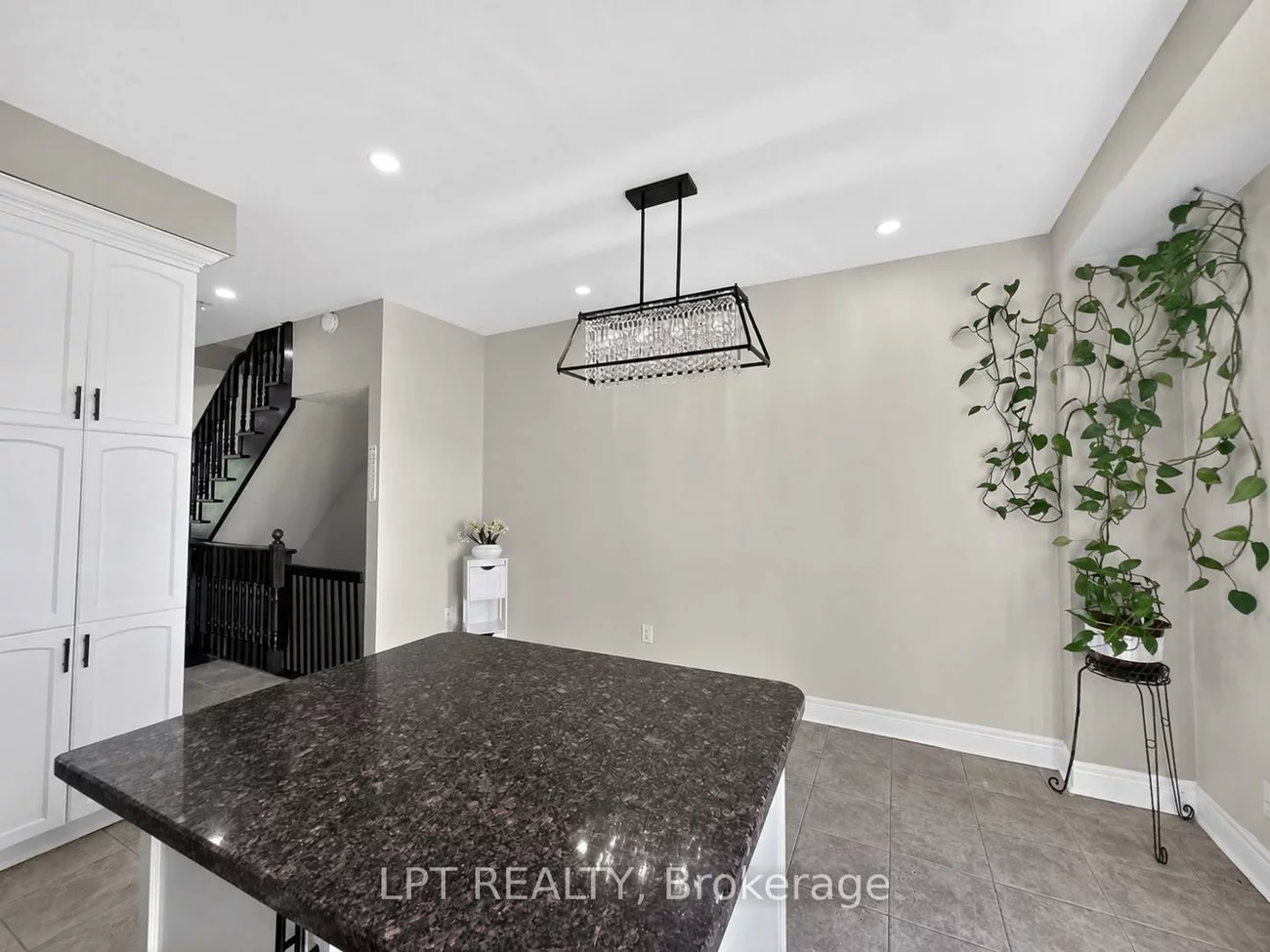 44, Cedar Lake, Bram West, Brampton