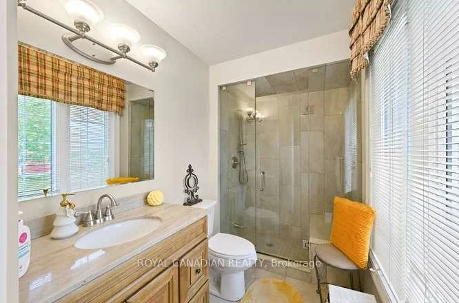 63, Heathcliffe, Central Park, Brampton