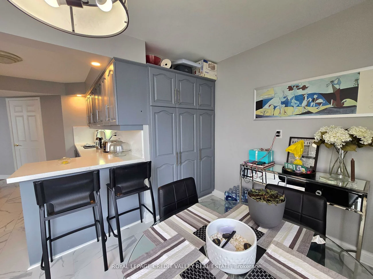 24, Hanover, Queen Street Corridor, Brampton
