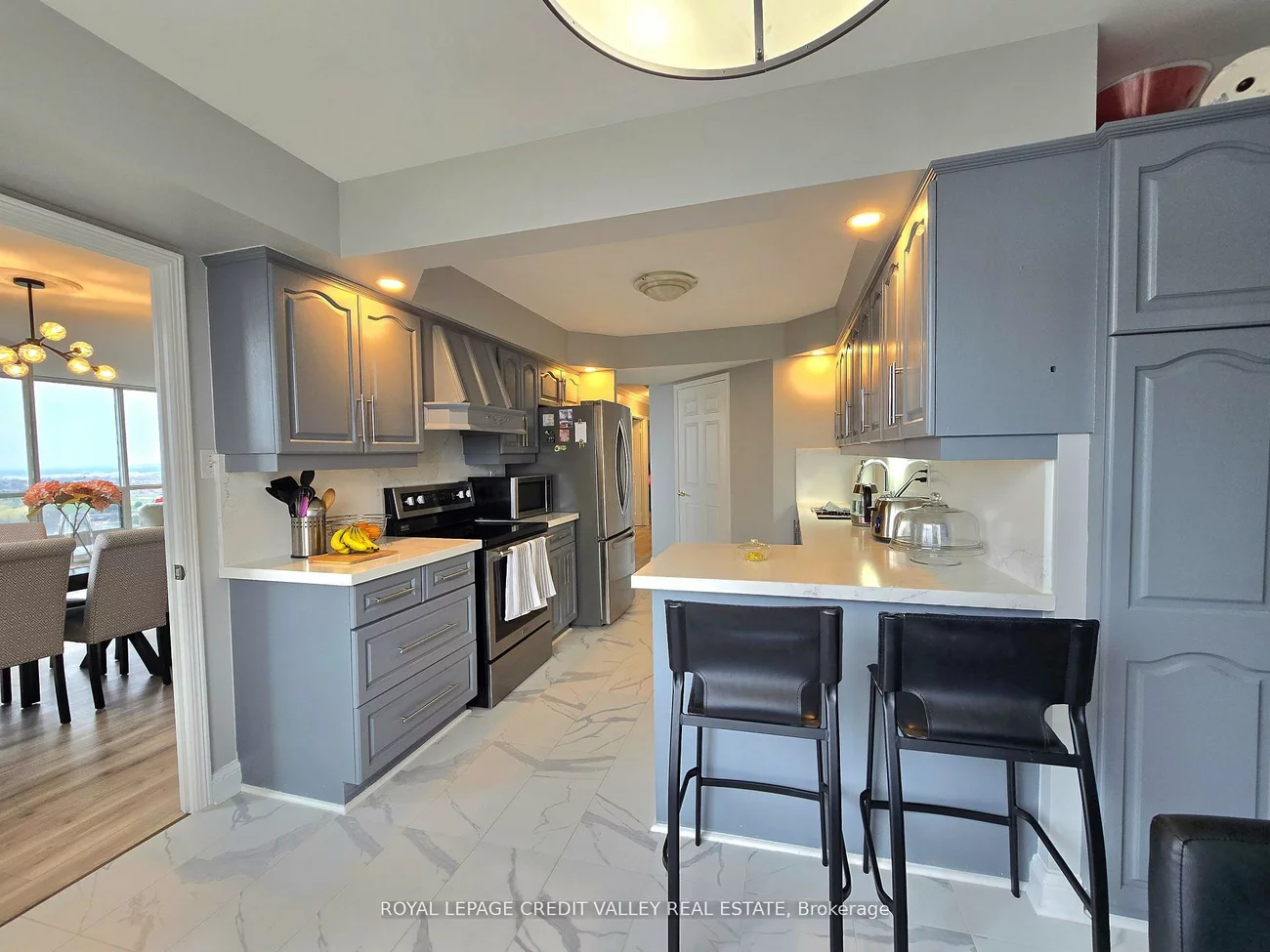 24, Hanover, Queen Street Corridor, Brampton