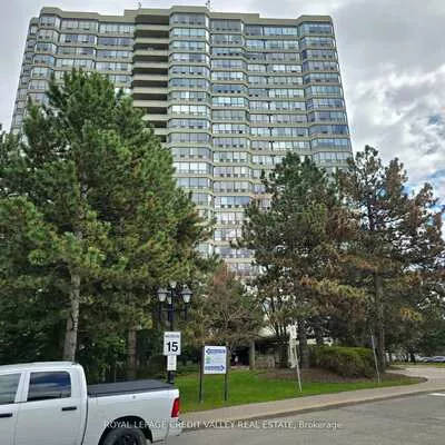 24, Hanover, Queen Street Corridor, Brampton