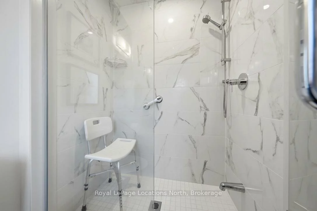 31, Tea Rose, Sandringham-Wellington, Brampton