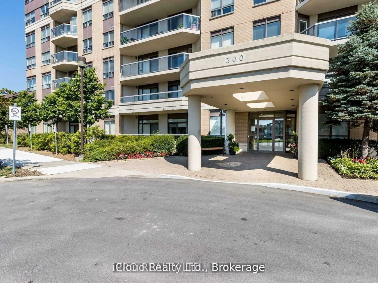 300, Ray Lawson, Fletcher's Creek South, Brampton