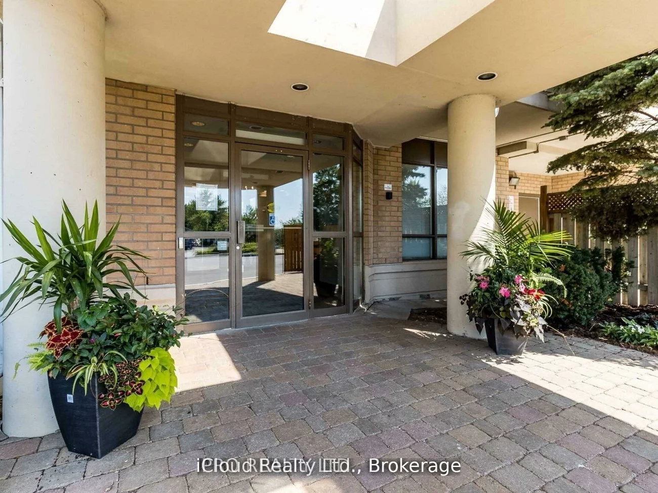 300, Ray Lawson, Fletcher's Creek South, Brampton
