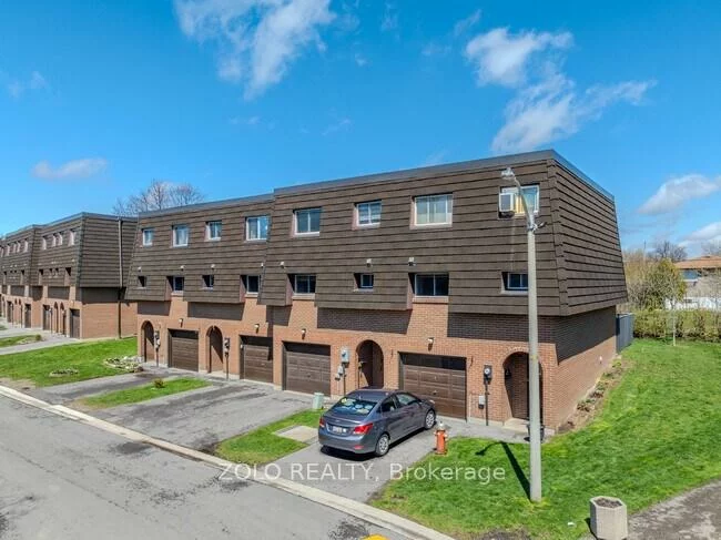 98, Darras, Southgate, Brampton