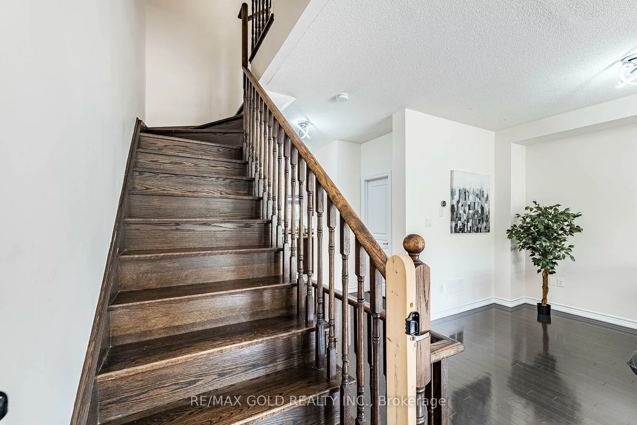 6, Pulberry, Credit Valley, Brampton