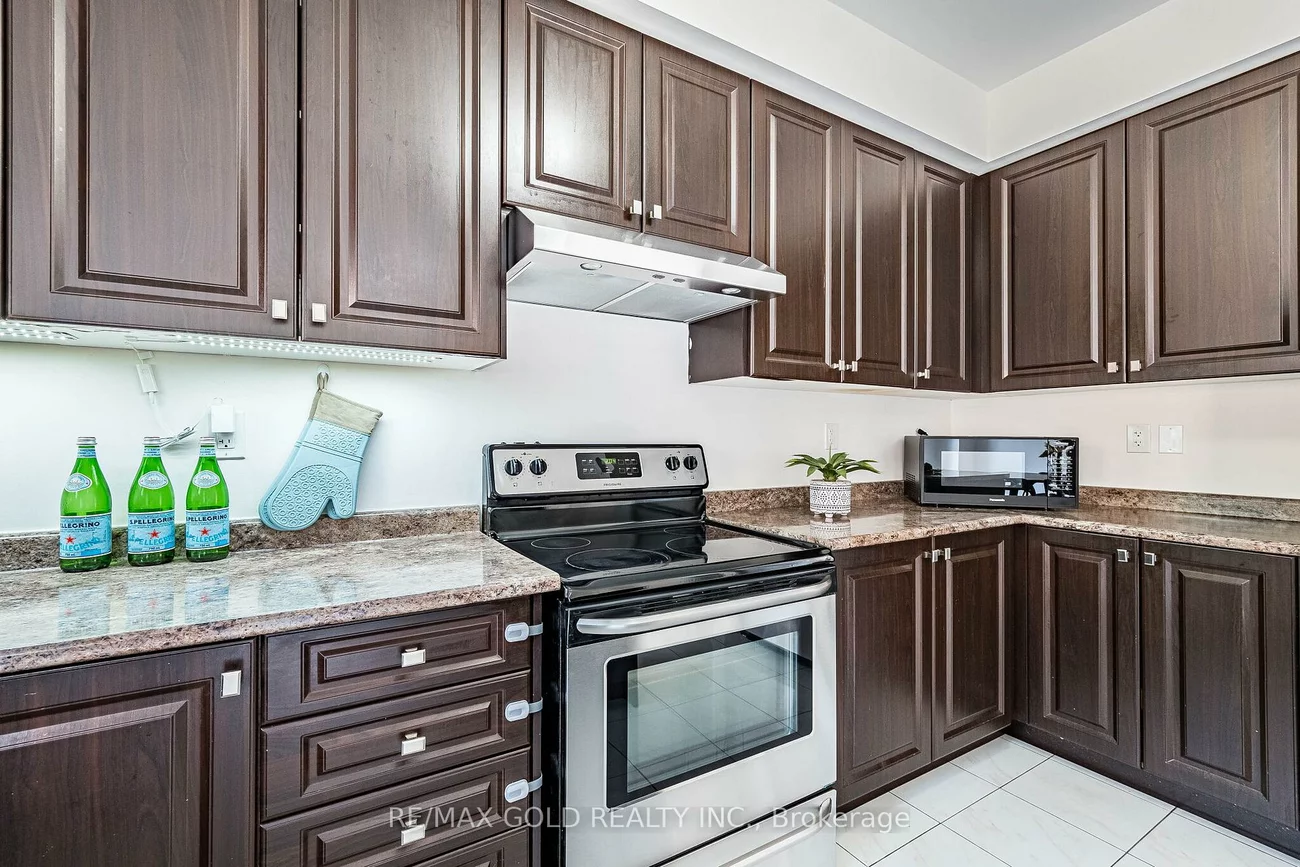 6, Pulberry, Credit Valley, Brampton