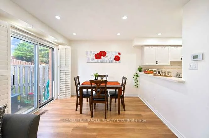 200, Cresthaven, Snelgrove, Brampton
