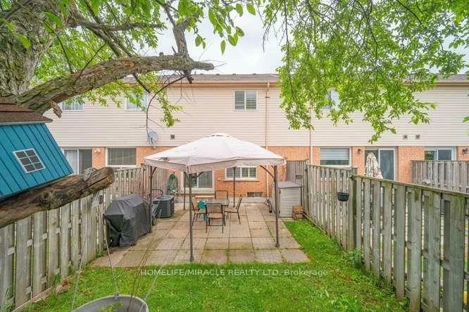 200, Cresthaven, Snelgrove, Brampton
