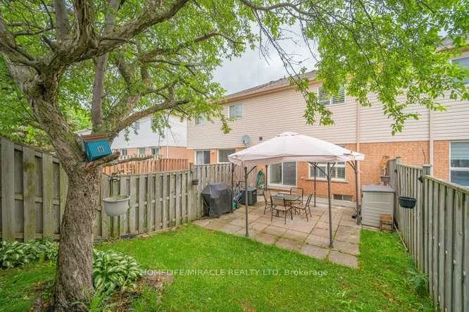 200, Cresthaven, Snelgrove, Brampton