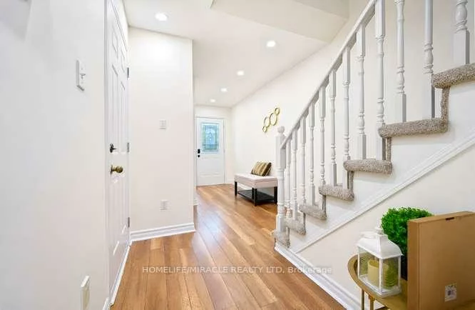 200, Cresthaven, Snelgrove, Brampton