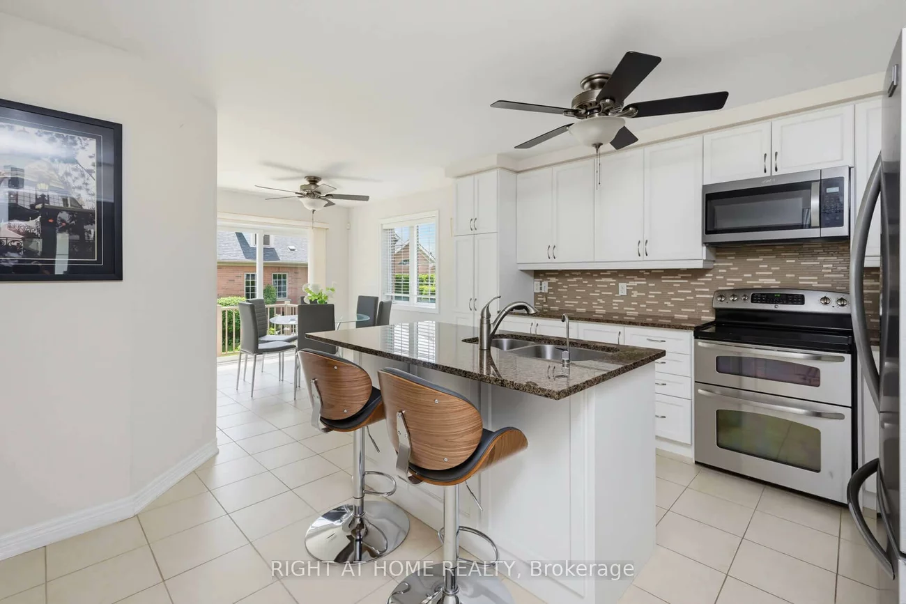 39, Lacorra, Sandringham-Wellington, Brampton