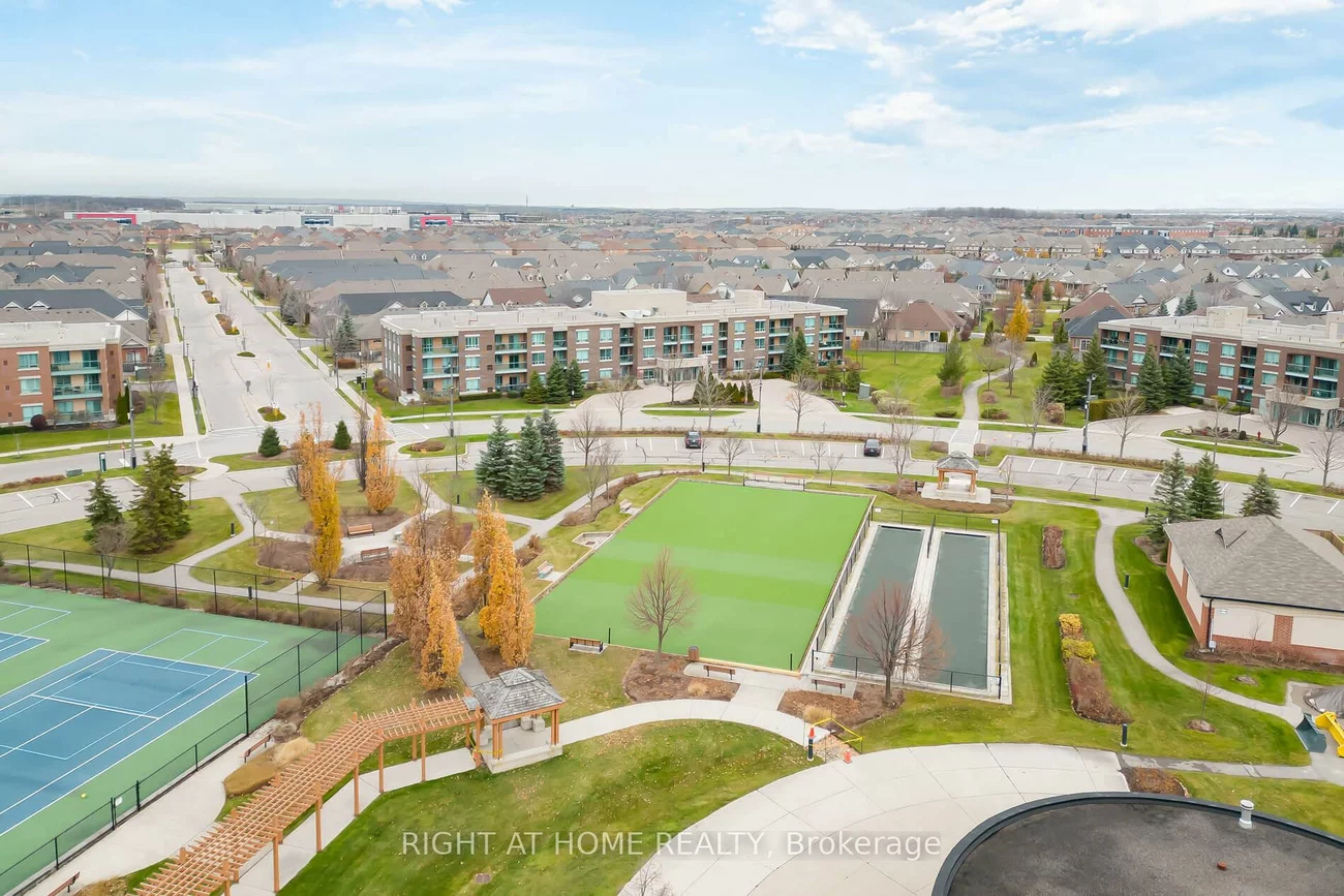 39, Lacorra, Sandringham-Wellington, Brampton