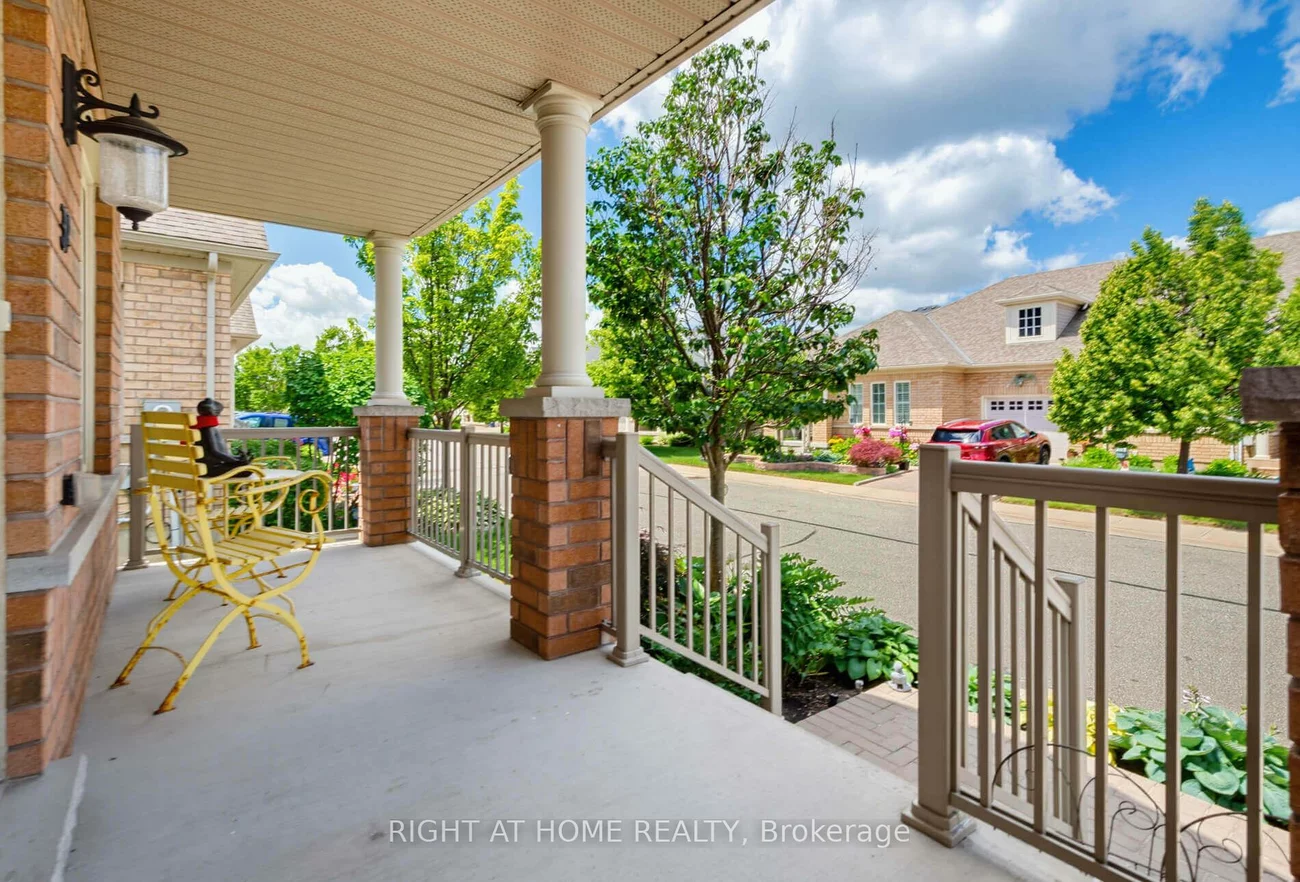 39, Lacorra, Sandringham-Wellington, Brampton