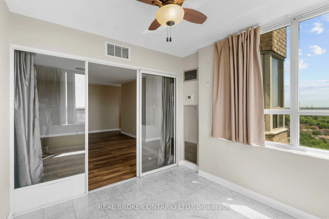 30, Malta, Fletcher's Creek South, Brampton