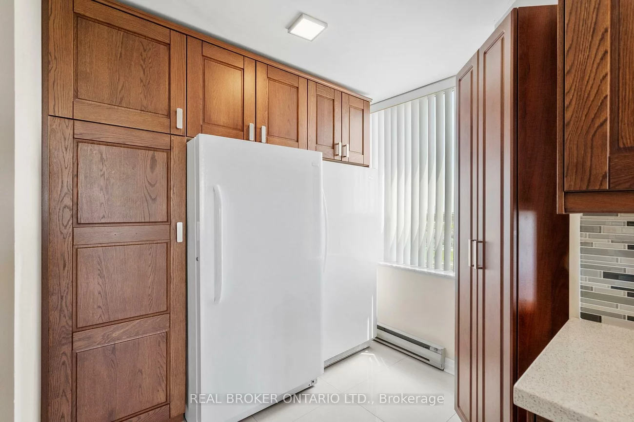 30, Malta, Fletcher's Creek South, Brampton