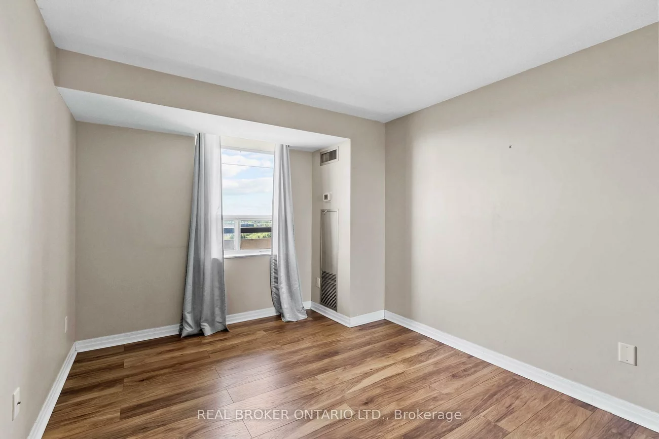30, Malta, Fletcher's Creek South, Brampton