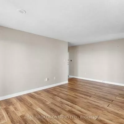 30, Malta, Fletcher's Creek South, Brampton